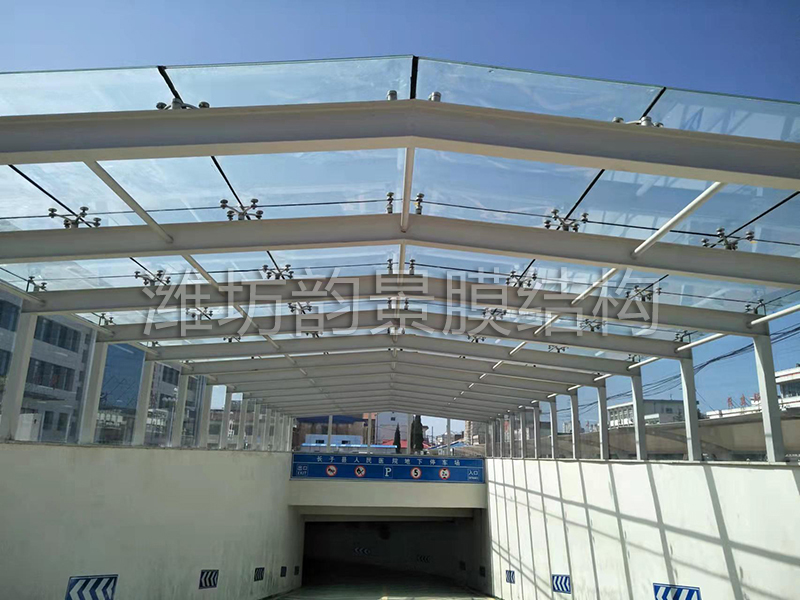 膜結(jié)構(gòu)出入口